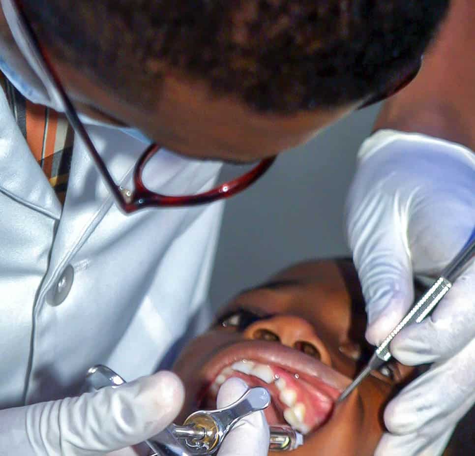 Fast and effective 1-hour teeth whitening service for instant results Blackburn